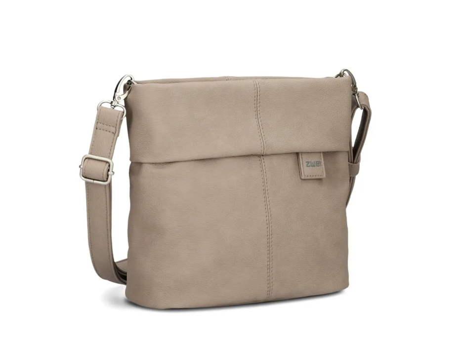 Zwei Tasche M8 cap.png