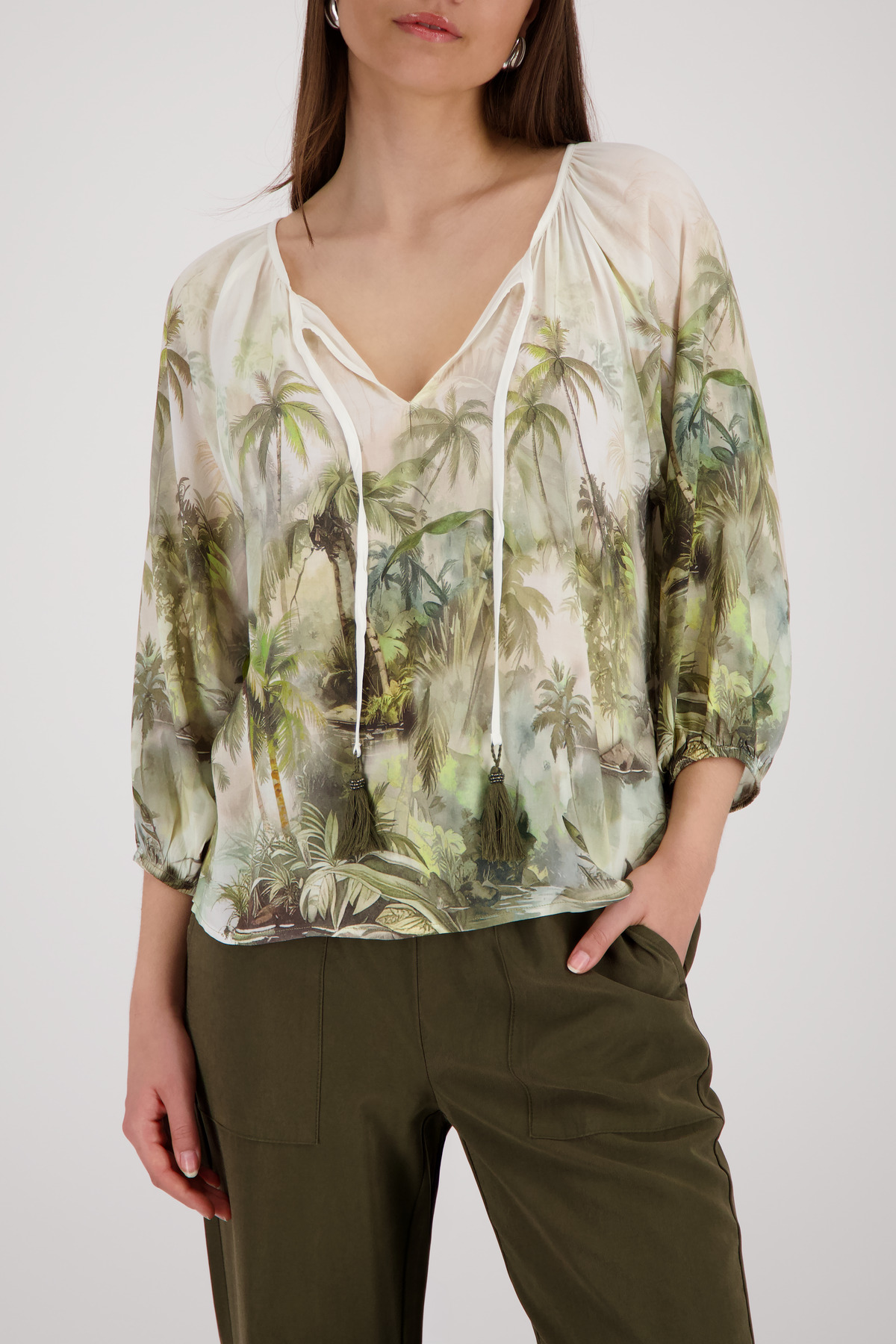 Bluse mit tropischen Print von Monari