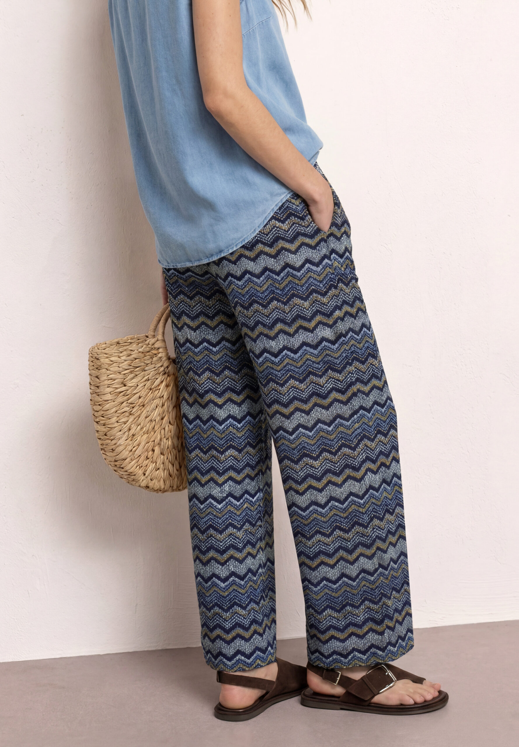 High Waist Wide Leg Hose im Loose Fit von Street One