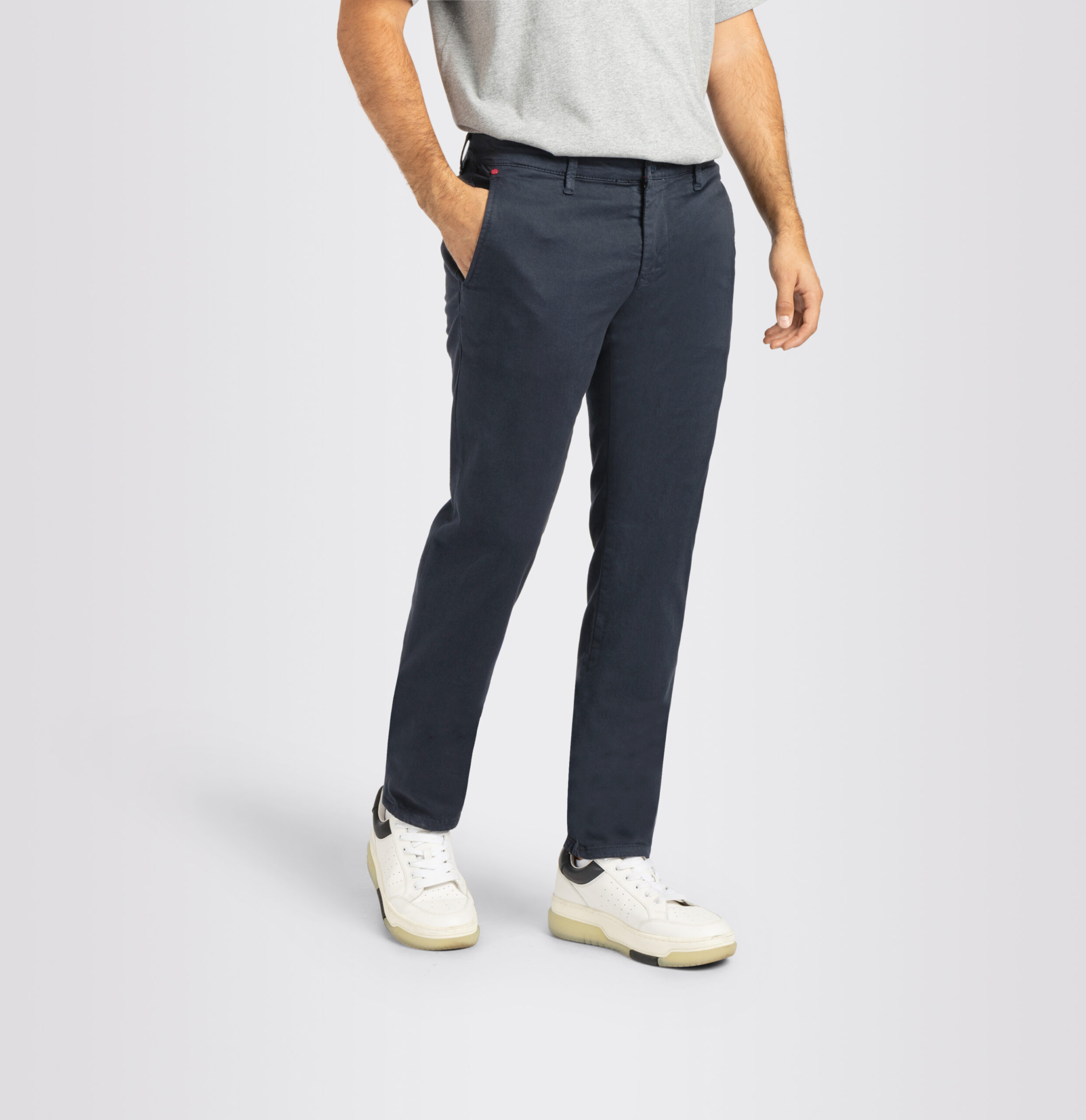 Chino von MAC