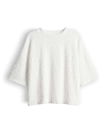 Boxy T-Shirt mit dreidimensionaler Oberfläche von Someday
