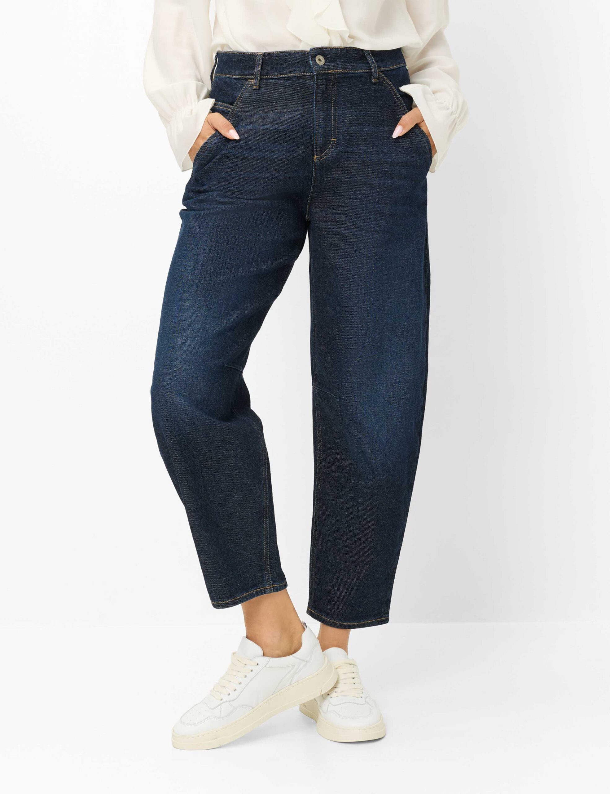 Barrel Fit Jeans von Brax
