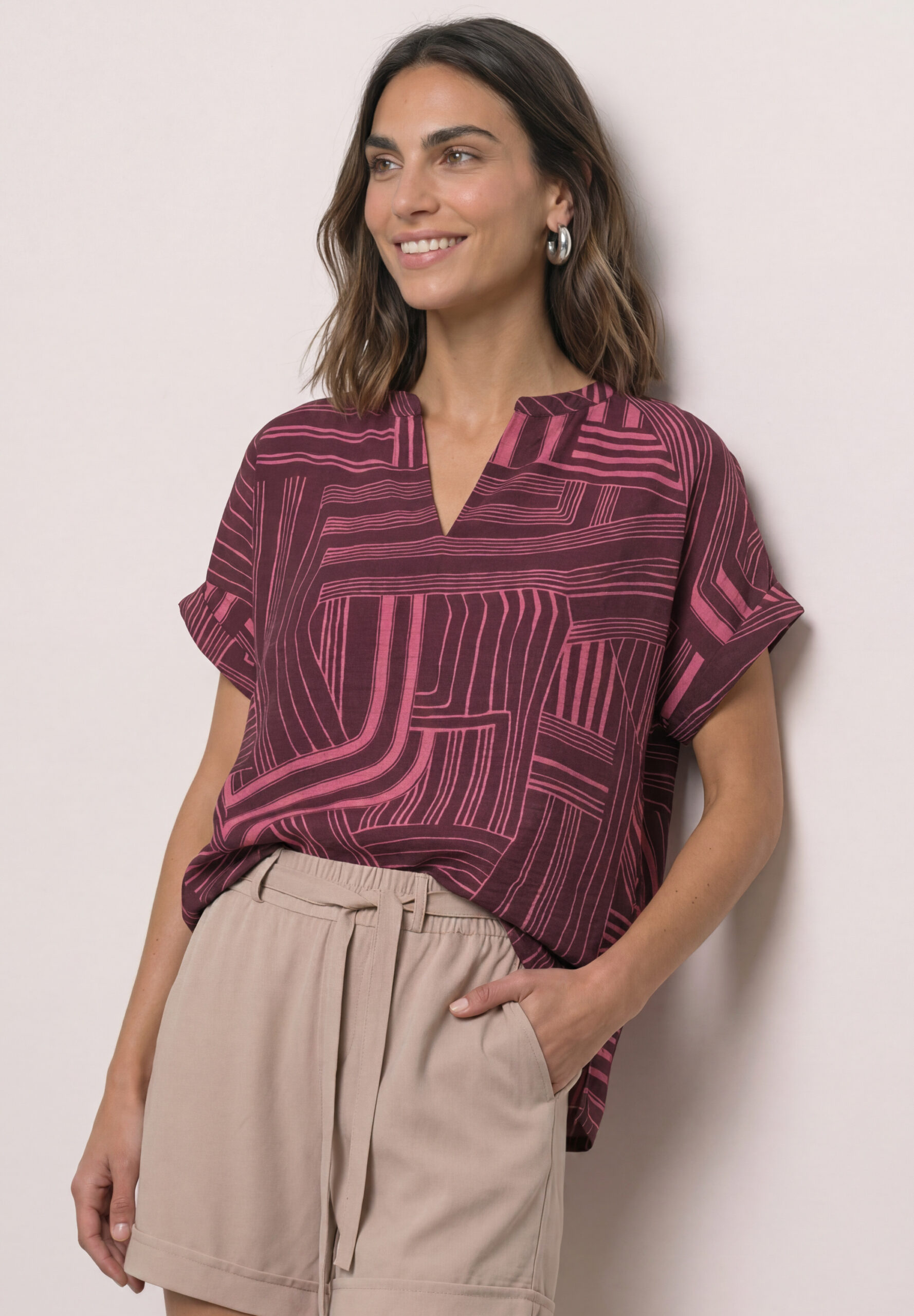 Dropped Shoulder Shirt mit Split Neck von Street one