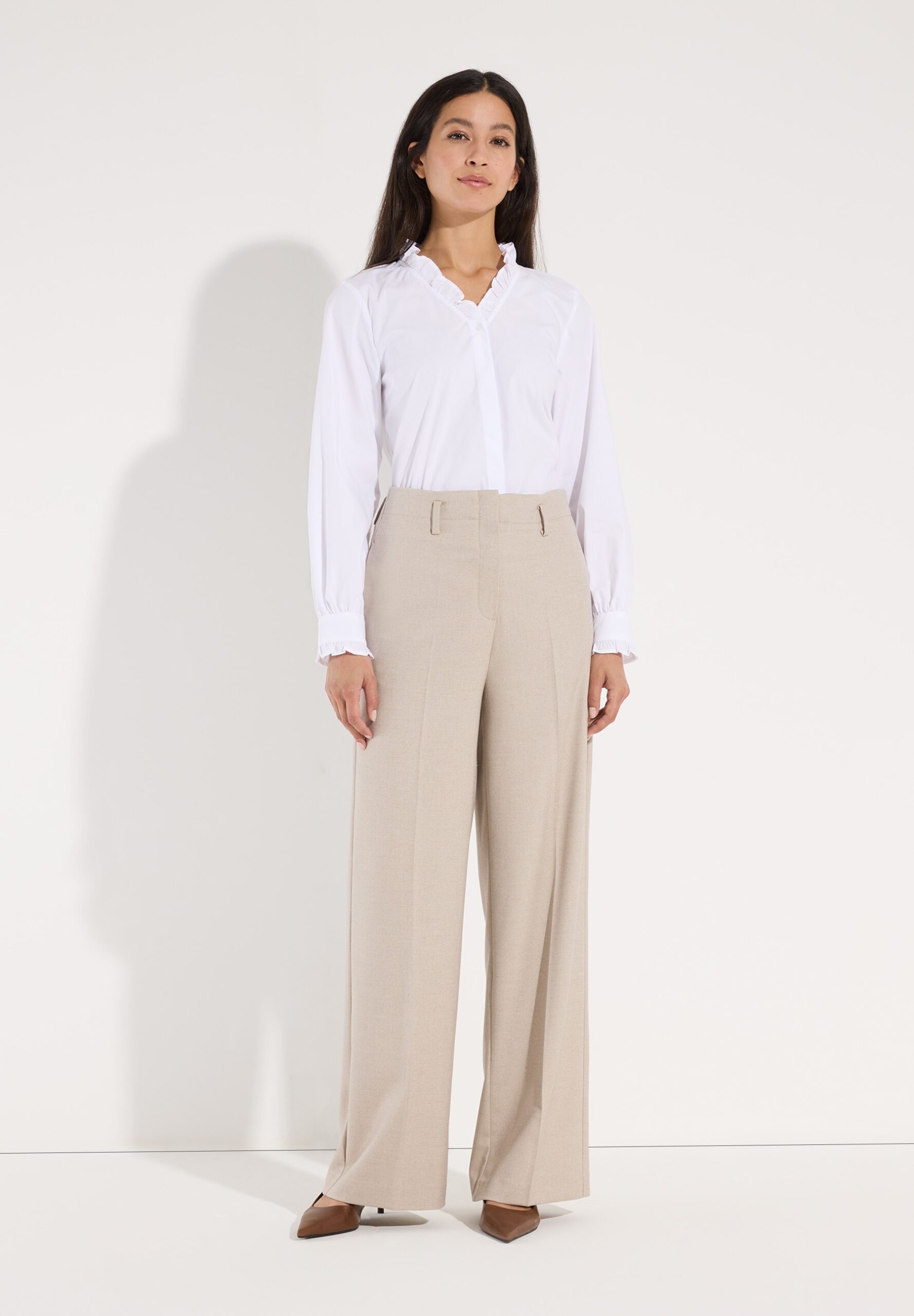 Bluse mit Rüschenkragen von More&More