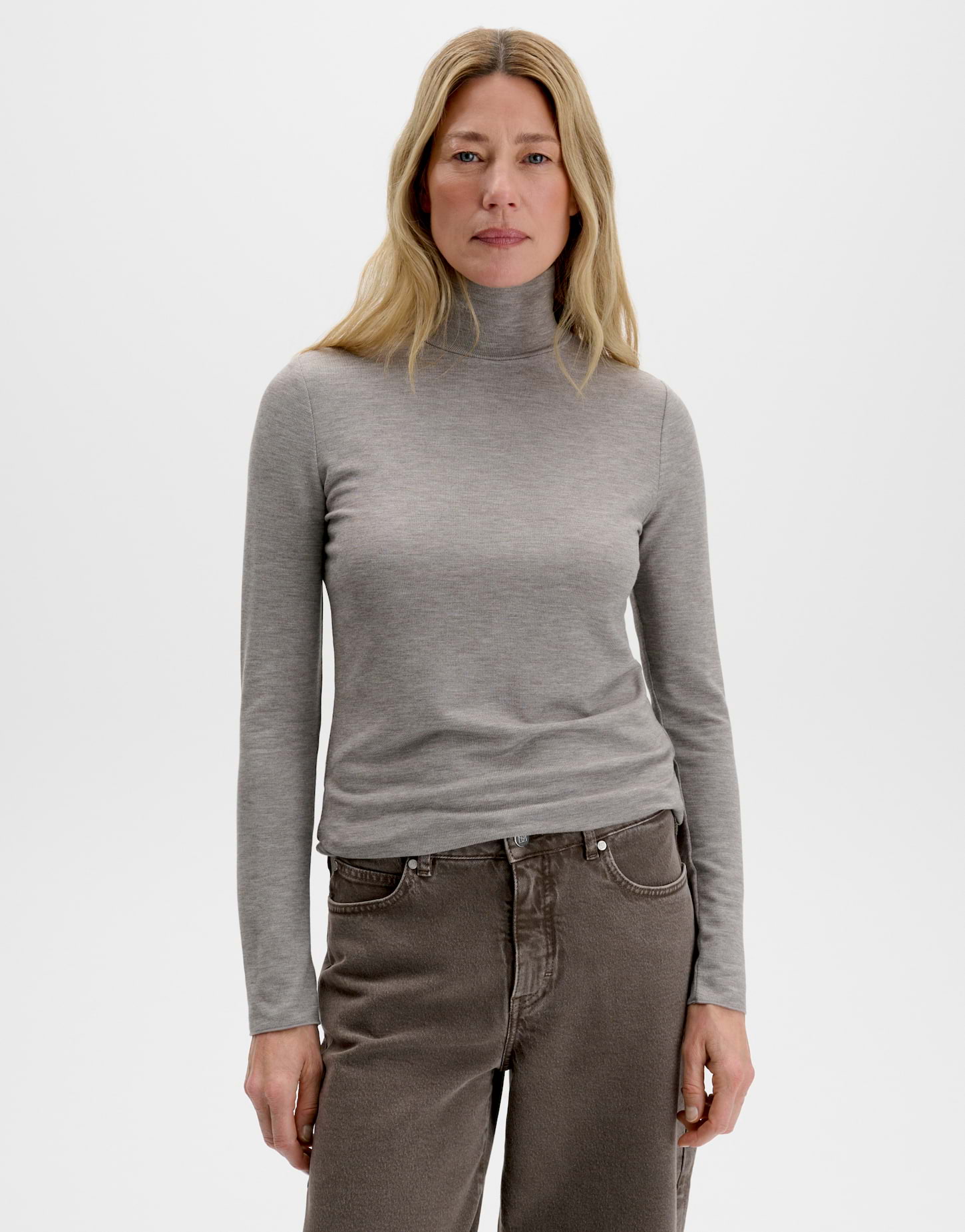 Slim Rollkragenshirt mit feiner Rippstruktur von Someday