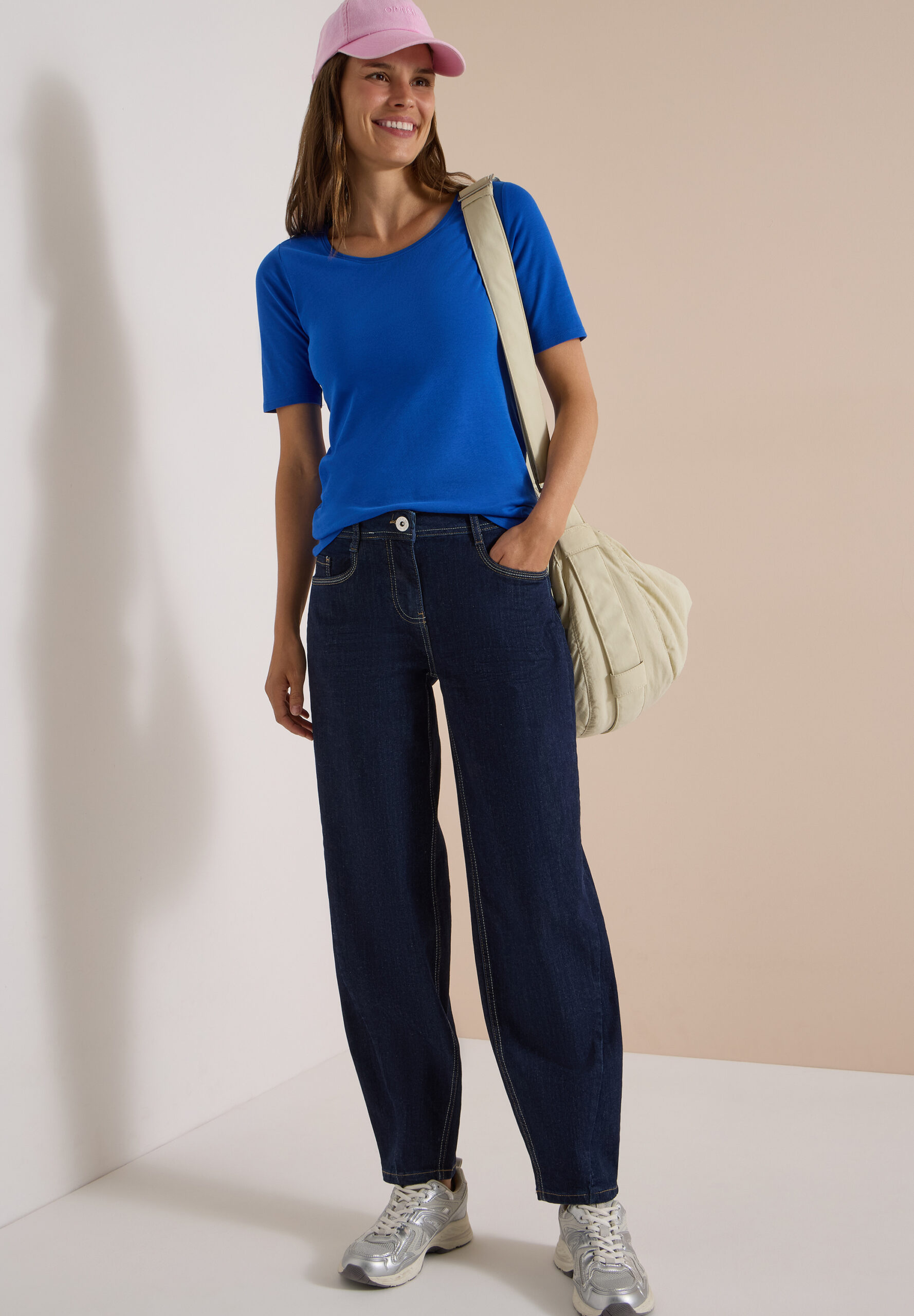 High Waist Barrel Leg Jeans im Loose Fit von Cecil