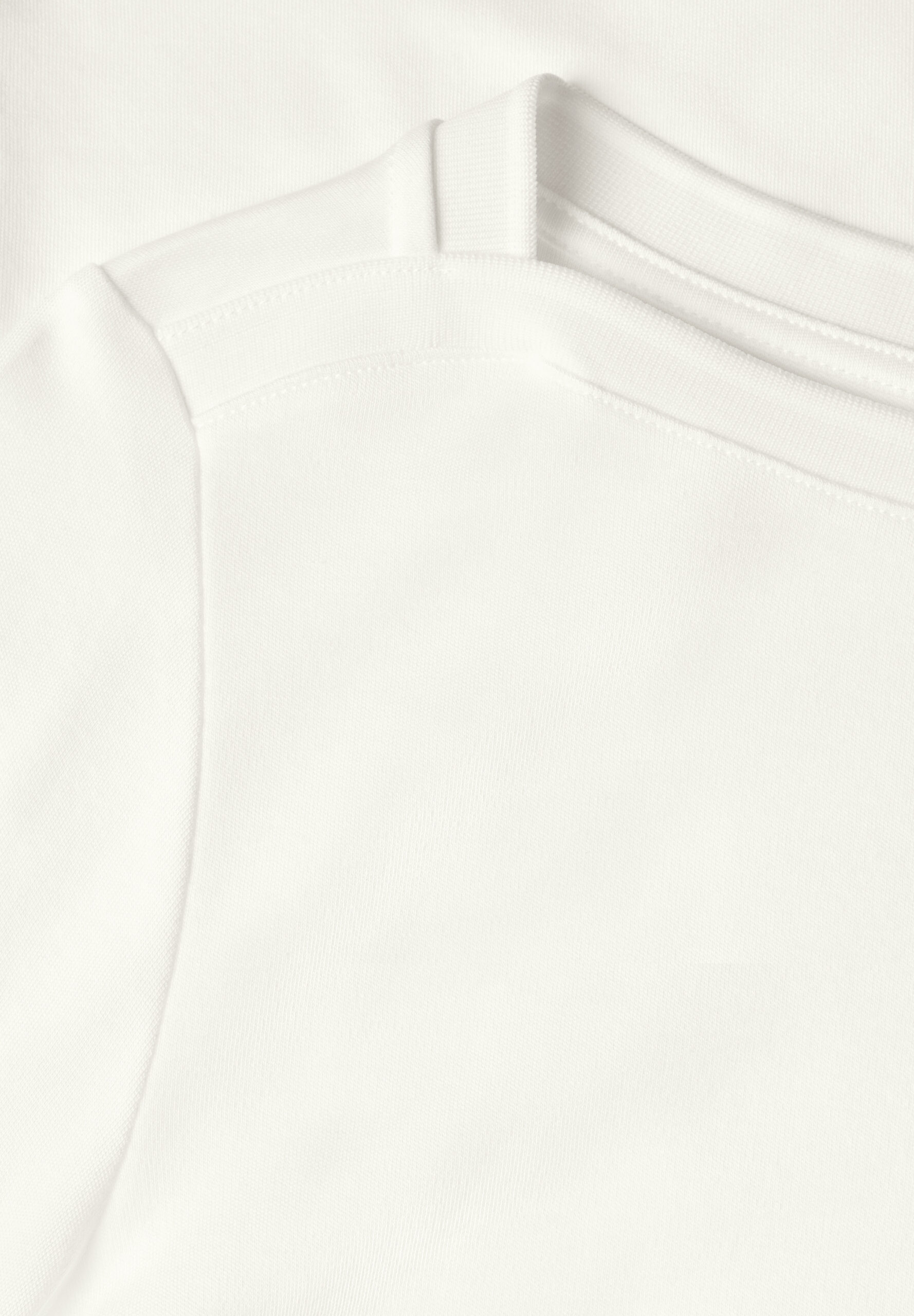 Basic Shirt mit U-Boot-Ausschnitt von Street One