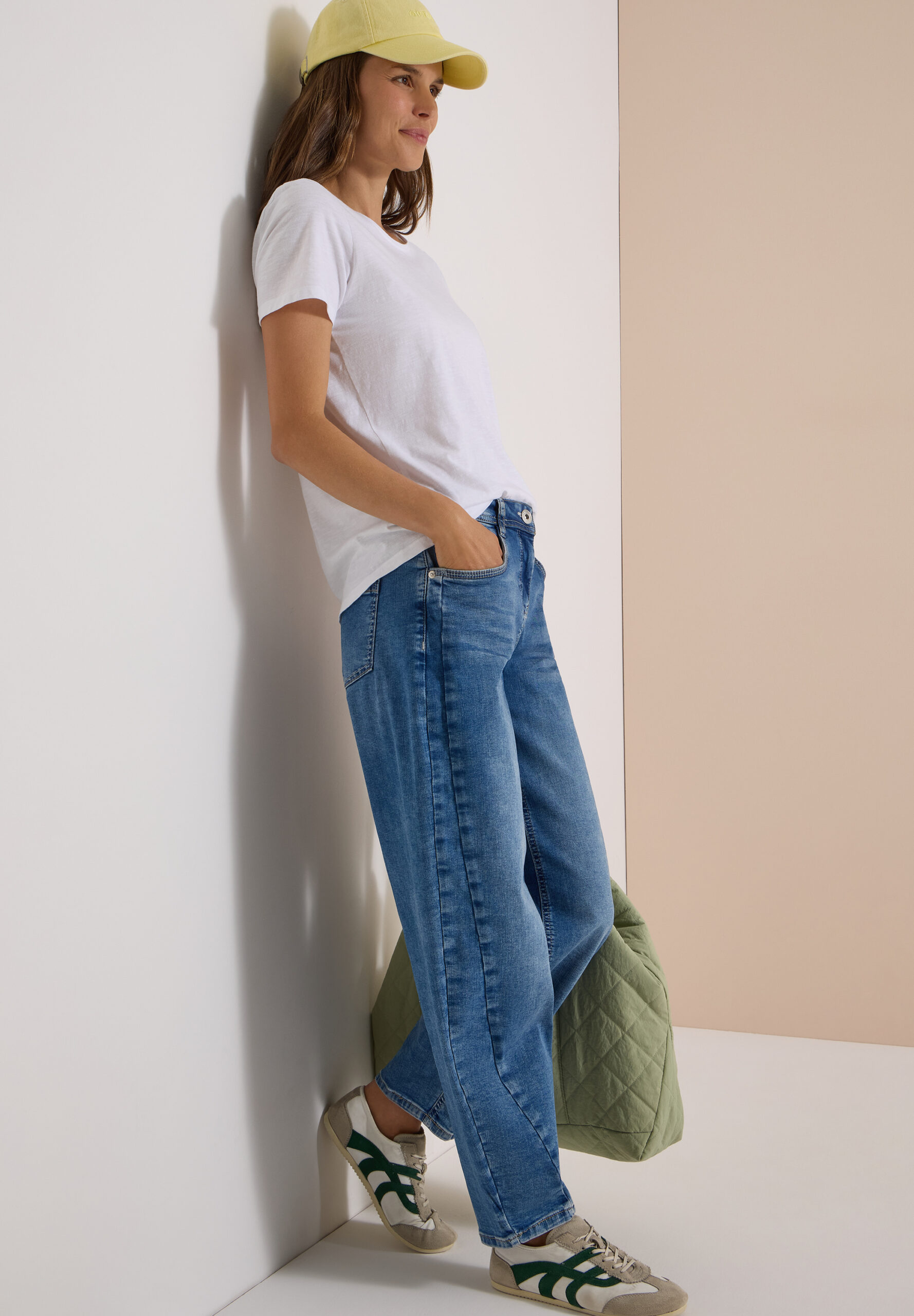 High Waist Barrel Leg Jeans im Loose Fit von Cecil