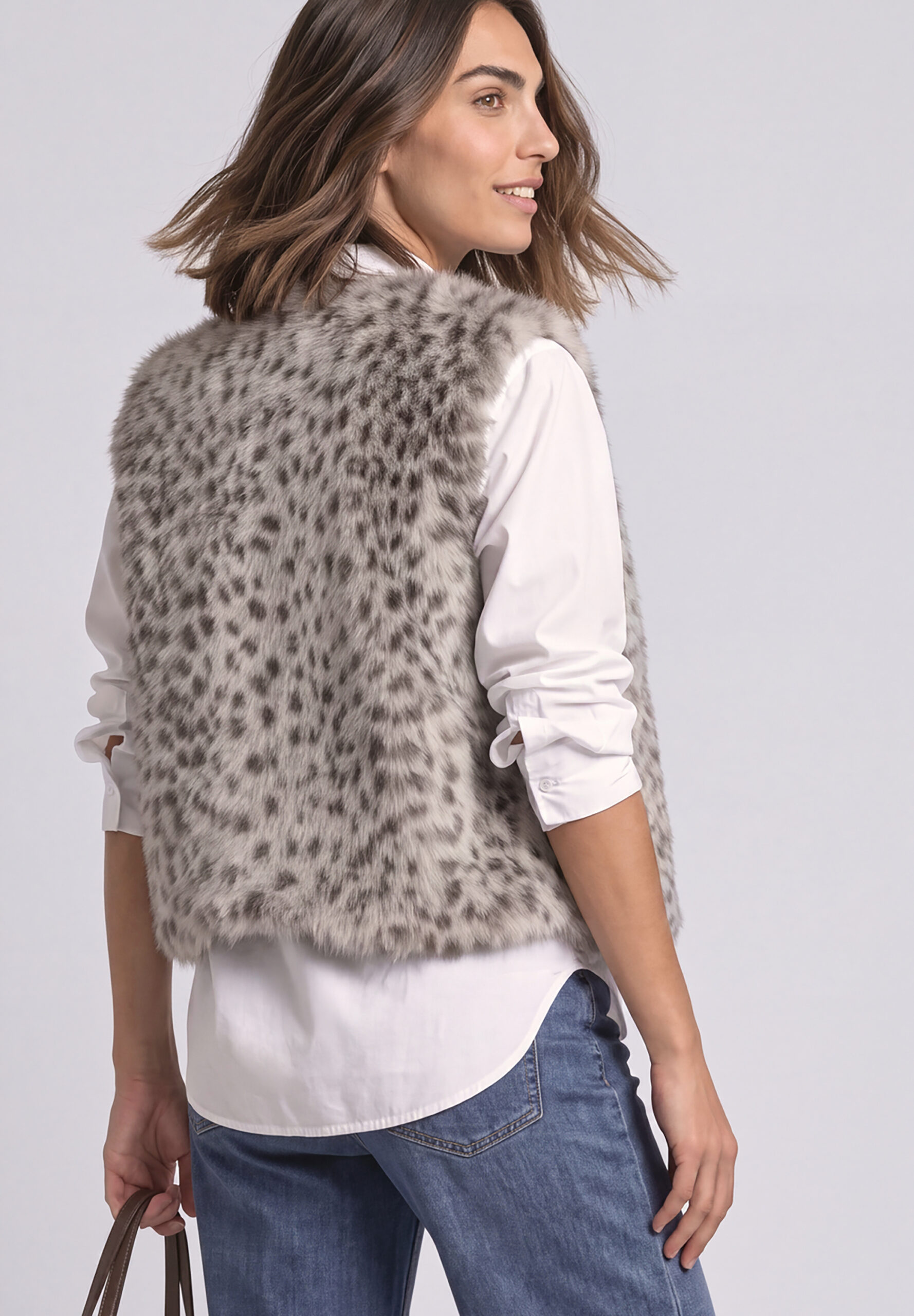 Fake-Fur Weste mit Zipper und Taschen von Street One