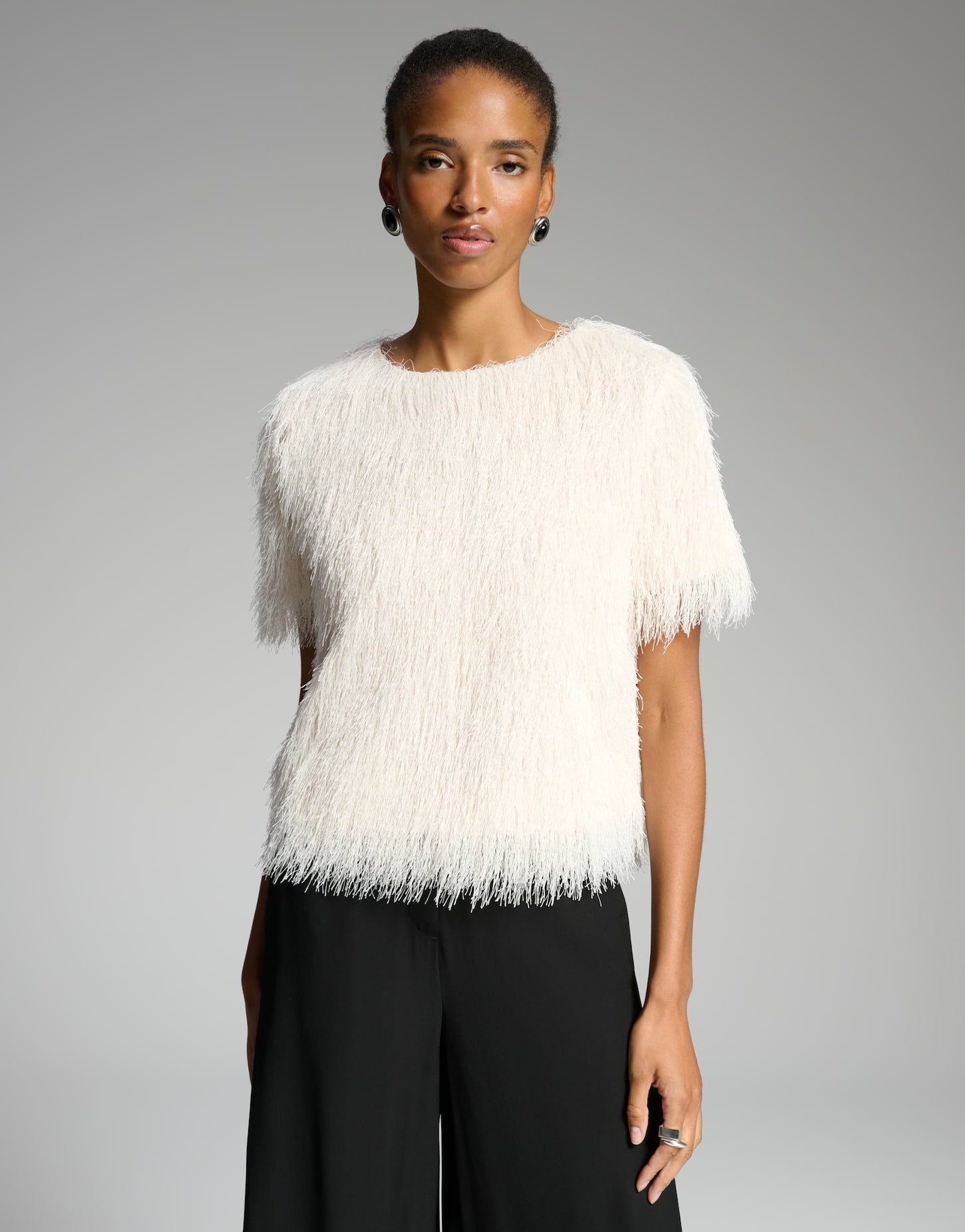 Boxy Sweatshirt in feiner Fransen Optik von Someday