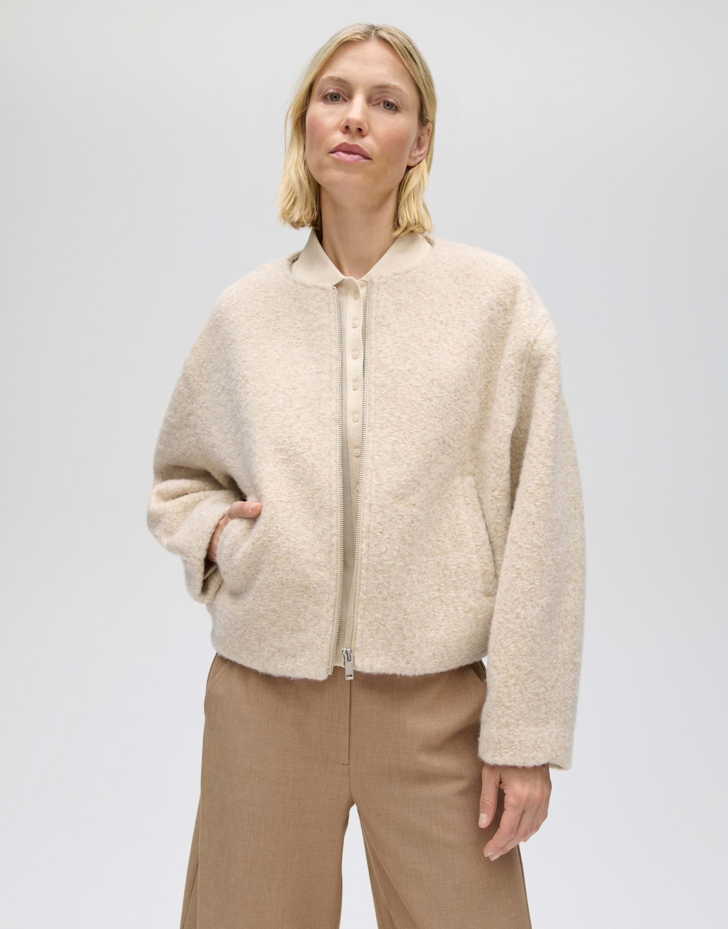 Kurzjacke in Bouclé Optik von Opus