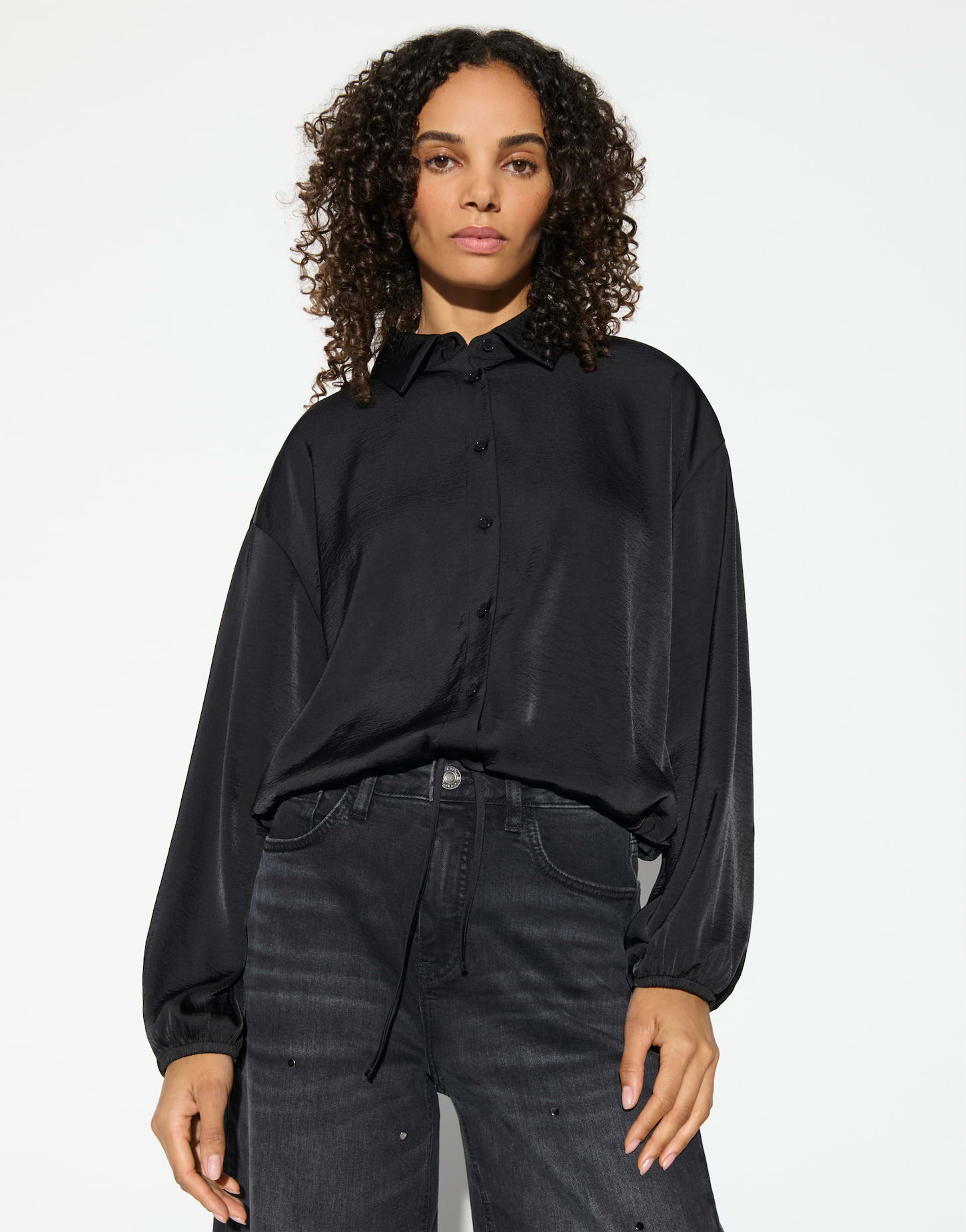 Glänzende Bluse im O-Shape von Opus