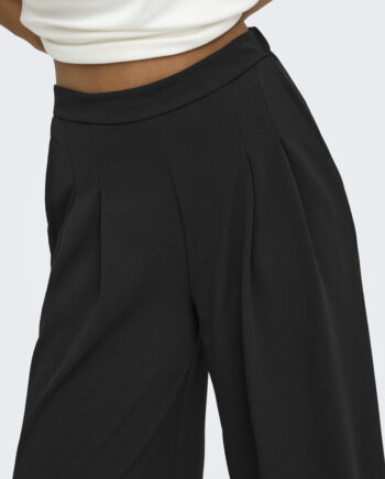 Wide Leg Fit von Only