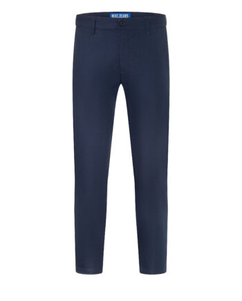 Leichte Chino aus Techno Twill. Clean in der Optik von MAC