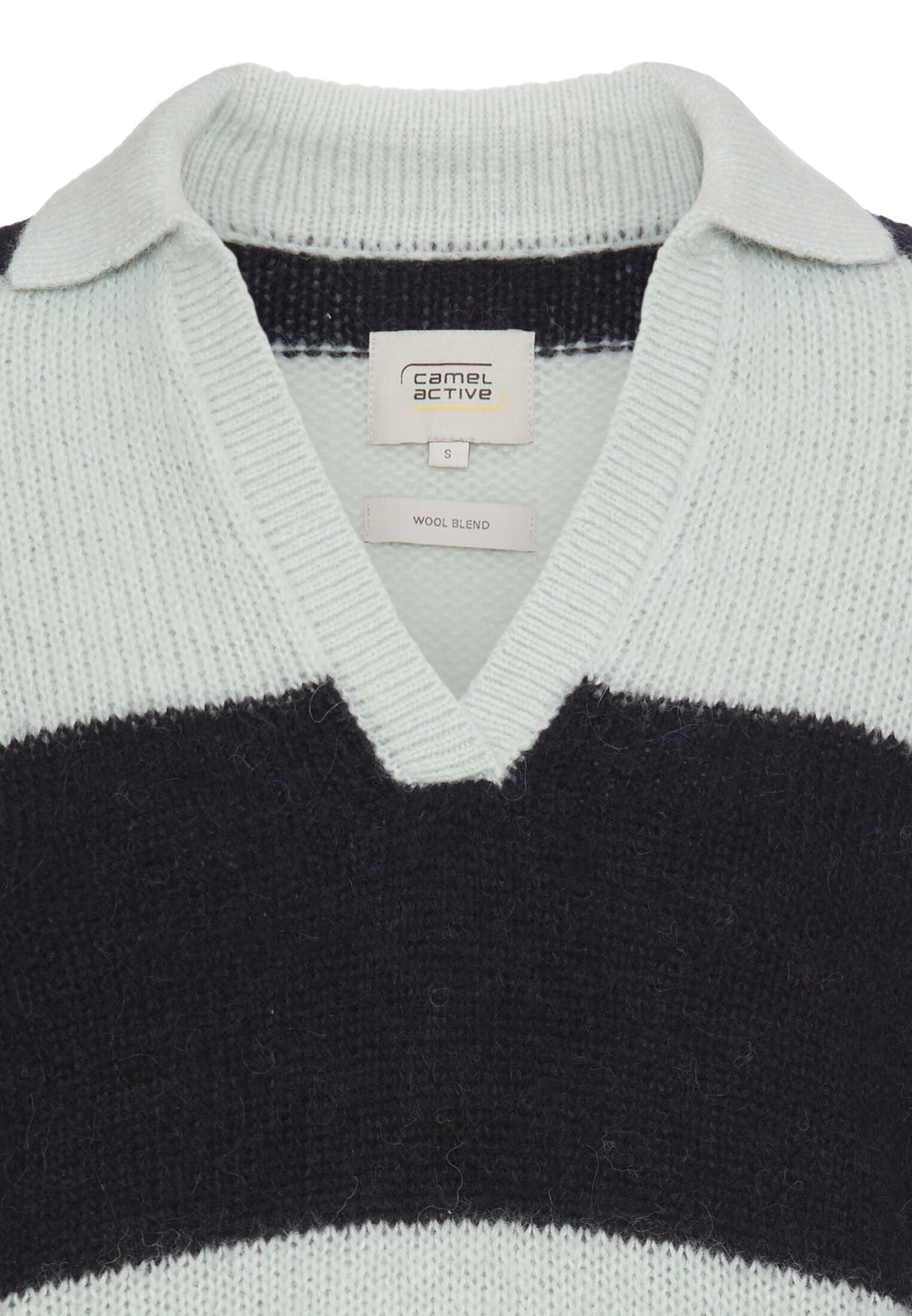Strickpullover mit Hemdkragen von Camelactive