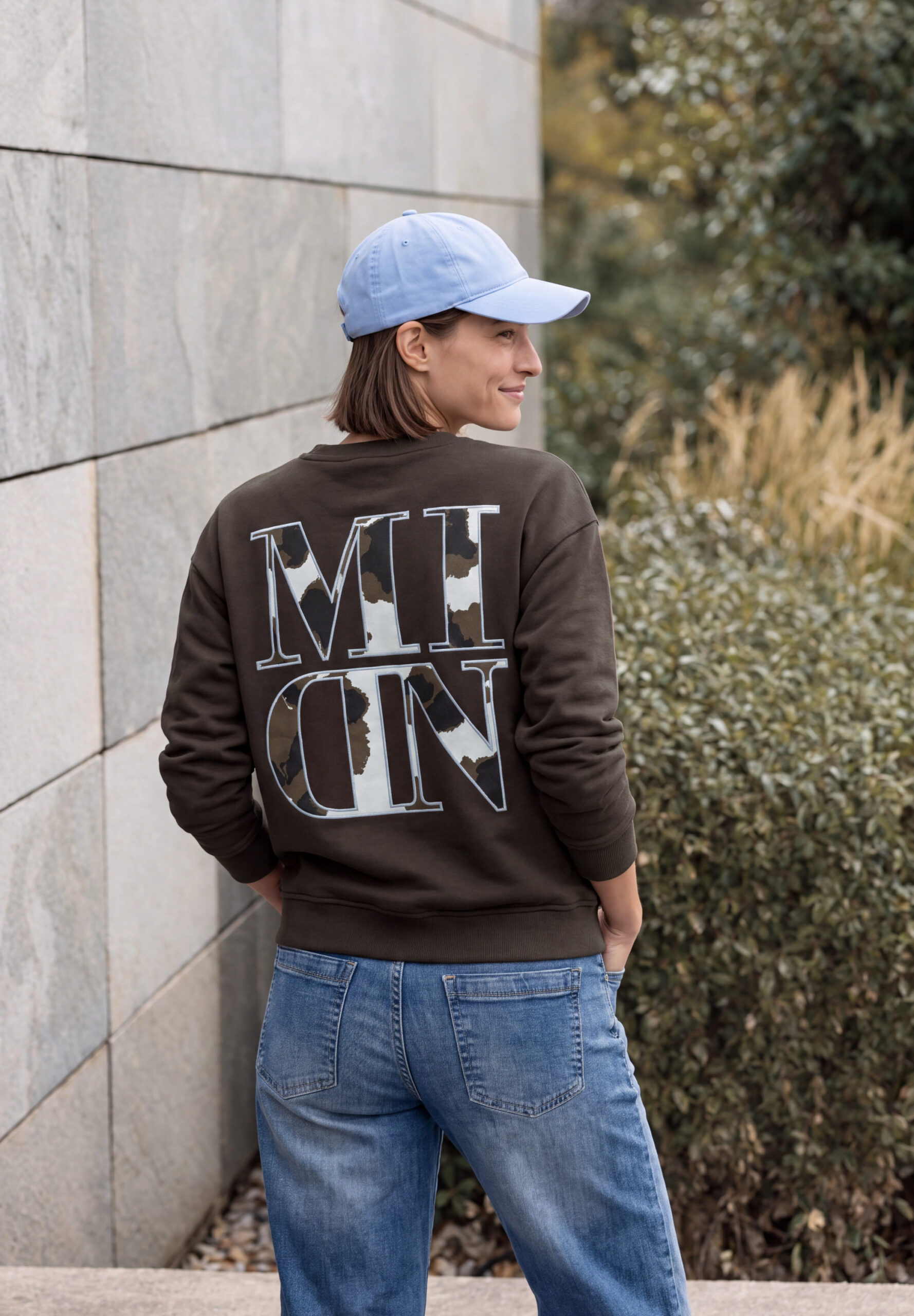 Sweatshirt mit Rundhals und Backprint von Cecil